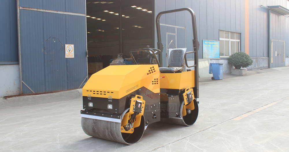 小型壓路機(jī) 小型壓路機(jī)