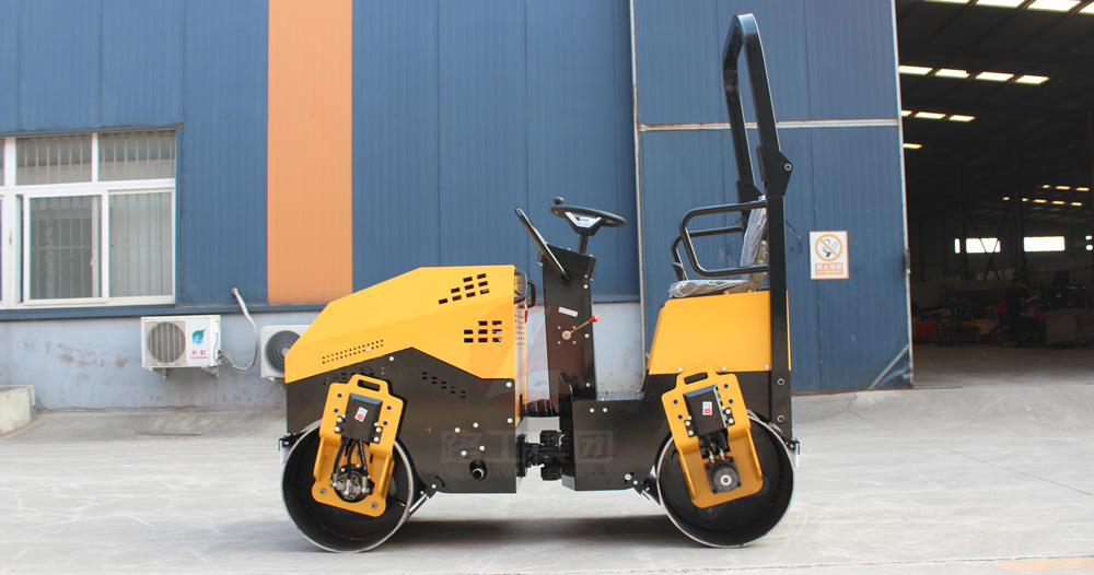 小型壓路機(jī) 小型壓路機(jī)