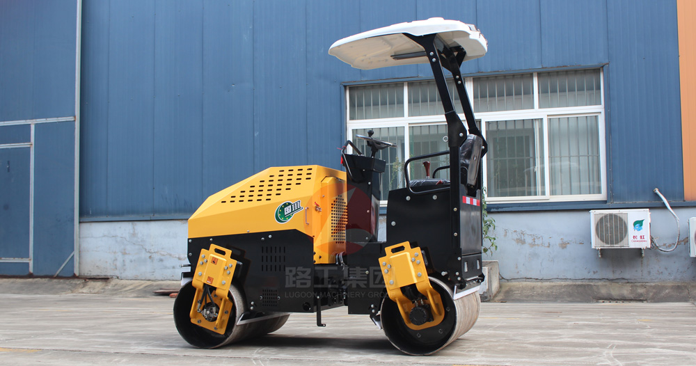小型壓路機(jī) 小型壓路機(jī)