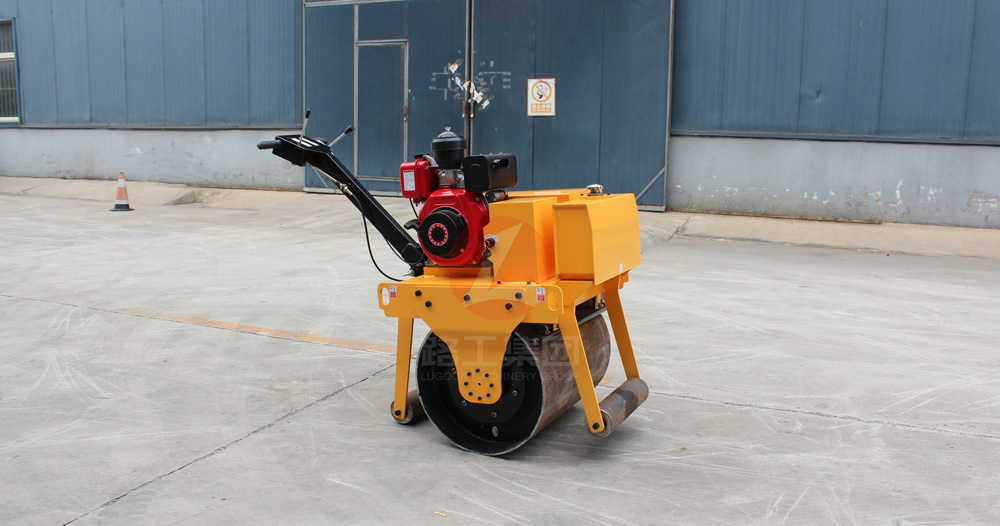 小型壓路機(jī) 小型壓路機(jī)